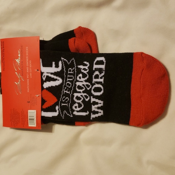 Nwt mom and me socks - Picture 3 of 4